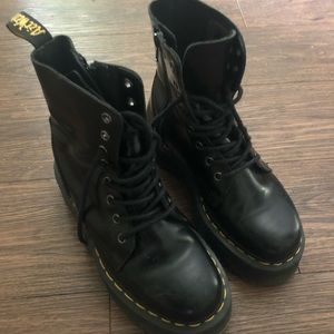 Dr. Martens Jadon size 7 boot Docs